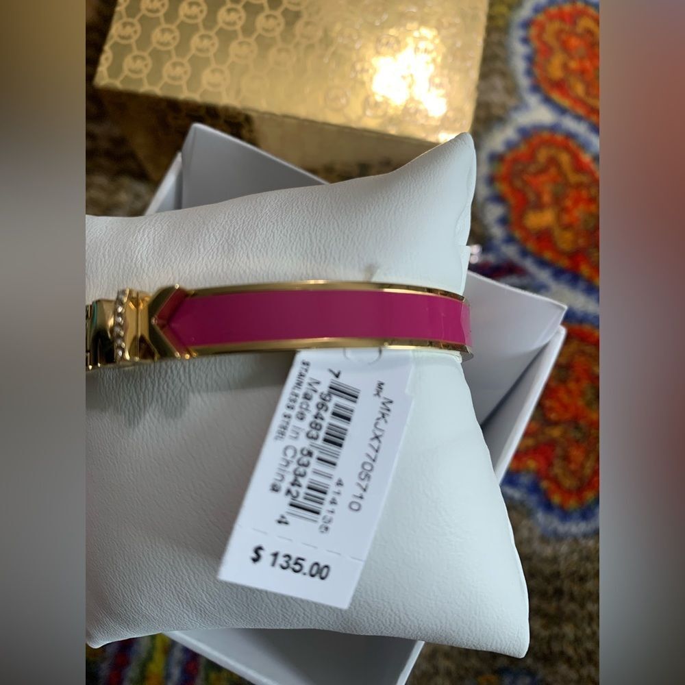 Michael Kors Haute Rose Gold Hot Pink Enamel Bangle Bracelet MKJ7705710 + MK BOX - Picture 12 of 13